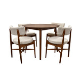 Table ronde avec 4 chaises