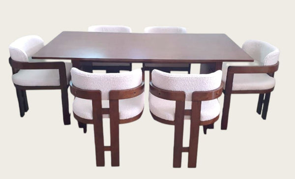 Table en bois massif  + 6 chaises